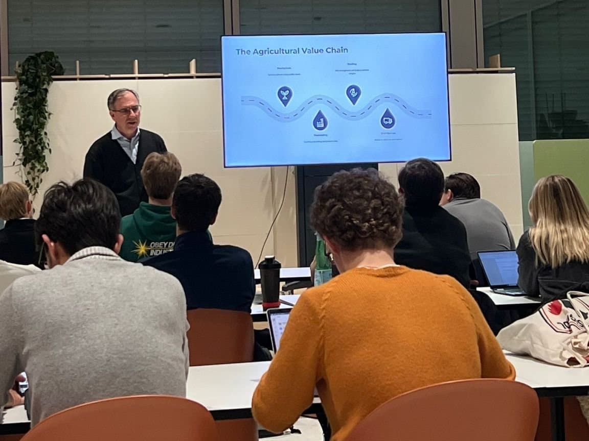 Prof. Ivo Sarjanovic on the agricultural value chain at the opening of Commodities Unlocked, February 2026